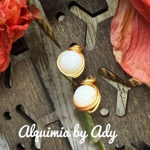 White Jade and gold stud earrings